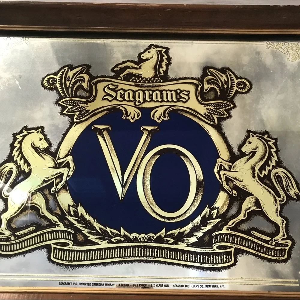 🔻🔻🔻sale Vintage Seagram’s VO Canadian Whiskey bar/ lounge mirror